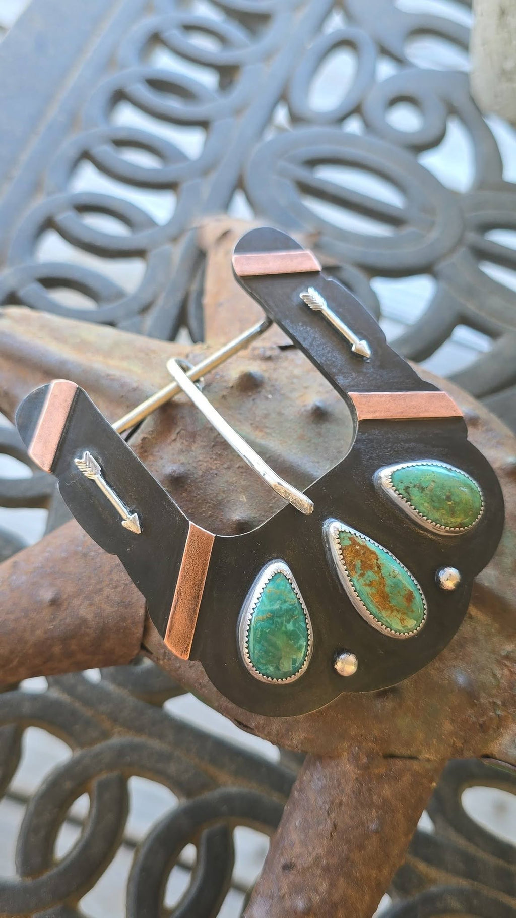 Straight & Arrow Royston Buckle